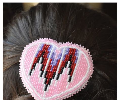 Native Beaded Barrettes, Beaded Barettes, Pink Barrettes, Beaded Pins, Beaded Barrettes, Indigenous Jewelry, Beaded Hearts, Jingle Dress, Beadwork Ideas