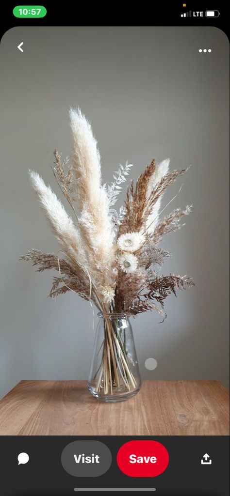 Mimosa Flowers, Minimalist Dekor, Mimosa Flower, Flower Bar, Deco Floral, Dried Floral, Dried Flower Bouquet, Dried Flower Arrangements, Nature Girl