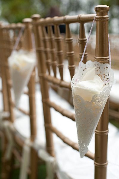 PRETTY doily cone for petal toss! Photography by bandgphotography.com Petal Toss, Confetti Cones, Boda Mexicana, Paper Cones, Wedding Confetti, Ceremony Decorations, California Wedding, Rose Petals, Garden Wedding