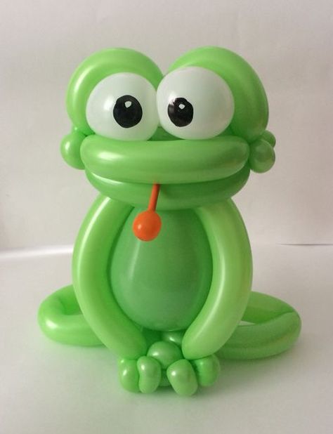 Balloon Frog, Balloon Figures, Baloon Art, Frog Birthday Party, Twisting Balloons, Balloon Modelling, Balloon Twisting, Community Garden, Balloon Sculptures