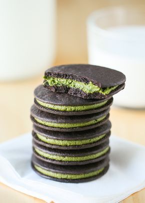 Matcha Baking, Green Tea Dessert, Matcha Green Tea Recipes, Oreo Thins, Matcha Recipes, Matcha Dessert, Matcha Cookies, Green Tea Recipes, Matcha Recipe