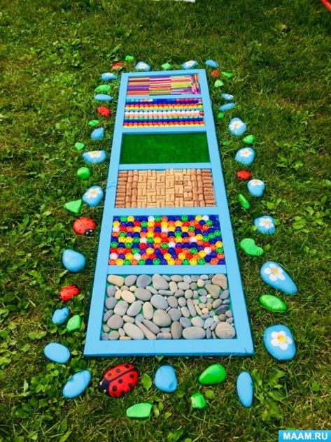 Color Wheel Matching, Kids Garden Play Area, Montessori Projects, Sensory Gardens, Painted Pavers, Outdoor Learning Spaces, Diy Playground, Sensory Garden, Baby Learning Activities