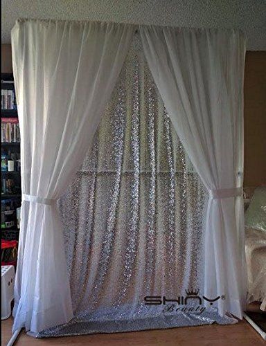 Sequin Photo Backdrop, Diy Fotokabine, Wedding Backdrop Ideas, Purple Wedding Centerpieces, Vintage Party Decorations, Trash To Couture, Photography Backdrops Diy, Wedding Dresses Sweetheart Neckline, Diy Photo Backdrop