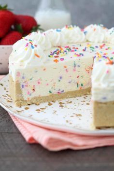 Cheesecake Birthday Cake, Cheesecake Birthday, Birthday Cake Cheesecake, Funfetti Cheesecake, Cake Batter Ice Cream, Simple Sugar, Torte Cupcake, Sugar Cookie Bars, Easy Sugar Cookies