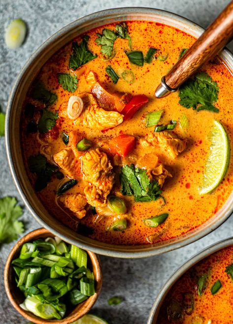 Thai Red Curry Chicken Soup (Whole30, Paleo, Low-Carb) - All the Healthy Things Thai Chicken Curry Soup, Thai Red Curry Soup, Curry Chicken Soup, Thai Red Curry Chicken, Curry Soup Recipes, Chicken Curry Soup, Thai Chicken Curry, Red Curry Chicken, Curry Soup