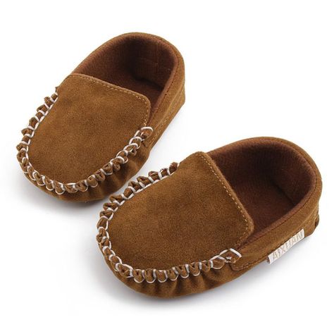 Baby First Walking Shoes, Infant Fashion, Moccasins Style, Suede Moccasins, Casual Leather Shoes, Baby Moccasins, Moccasins Shoes, Leather Baby, Leather Moccasins