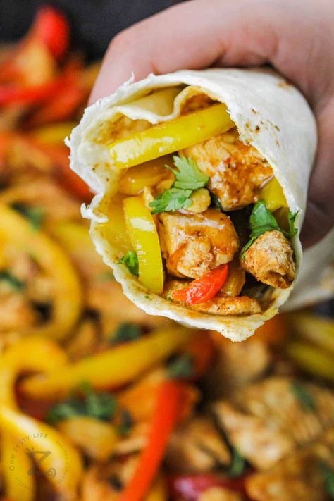 Host a fun dinner party and show everyone how to make Chicken Fajitas in one skillet. They are easy to make and even easier to eat! Simple fajita seasoning, strips of juicy chicken, bell peppers and onions are fried till tender and juicy, then served in flour or corn tortillas, or even taco shells. Piled high with toppings like sour cream, guacamole, shredded cheese, salsa or red onions, these chicken fajitas are the best! #ourzestylife #chickenfajitas #howtomakechickenfajitas #skillet Soft Taco Shell Recipe, Chicken Peppers And Onions, Taco Shell Recipe, Soft Taco Shells, Fajita Seasoning Mix, Soft Tacos, Fajita Seasoning, Quick Chicken, Taco Stuffed Shells