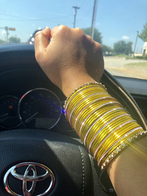 #yellow #bangles #churi #indianjewelry Bangles Matching Idea, Bangle Photography Ideas, Chudiya Indian Bangles, Chudiya Aesthetic, Glass Bangles Aesthetic, Bangles Photography, Green Bangles Hand Pic, Churiyan Bangles Aesthetic, Bangles Snap