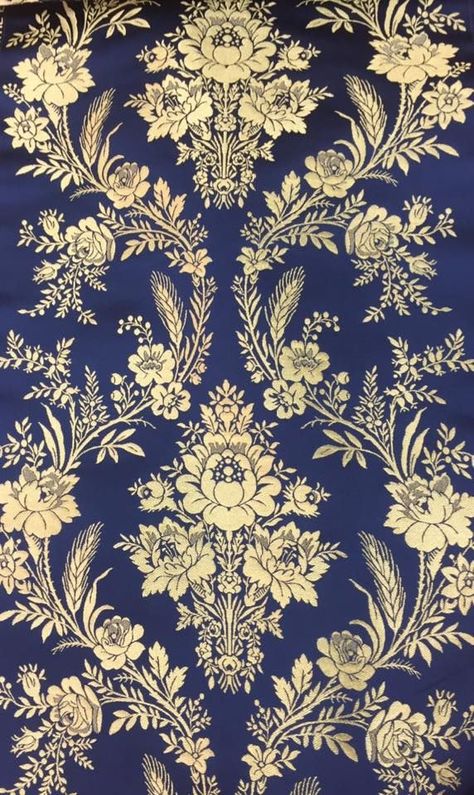 wallpaper Art Chinois, Paisley Wallpaper, Wallpaper Magazine, Luxury Wallpaper, Damask Wallpaper, Architecture Interiors, Art Japonais, Gold Wallpaper, Global Design