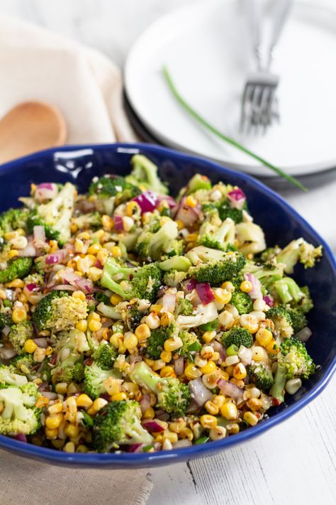 Dinner Recipes Main Dishes, Salad Dinner Recipes, Healthy Salad Recipes For Dinner, Salad Dinner Ideas, Corn And Broccoli, Sweetcorn Salad, Sesame Broccoli, Guacamole Dip Recipes, Spicy Broccoli