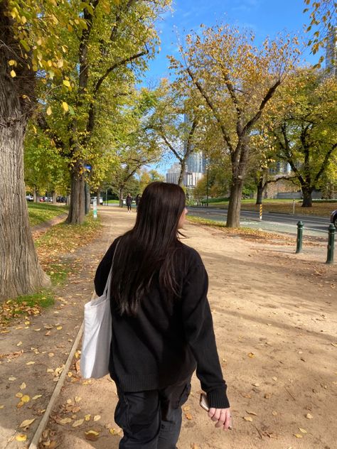 walking around in the city Walks Aesthetic Girl, Walking To Class Aesthetic, Girls Walking Aesthetic, City Walking Aesthetic, Spring Walk Aesthetic, Walking Around The City Outfit, City Walk Aesthetic, Girl Walking Aesthetic, Long Walks Aesthetic