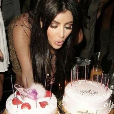 Kim Kardashian 2000's, Young Kim Kardashian, K Tape, Kim Kadarshian, Y2k Party, 2000s Aesthetic, King Kylie, Kim K, Kardashian Jenner