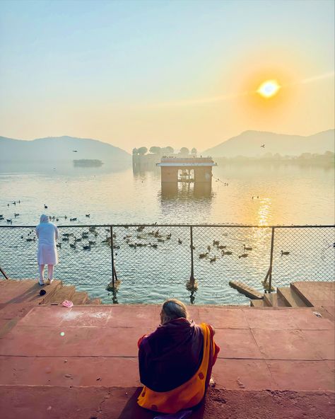 The old woman and Jal Mahal, a timeless tableau, painted by the rising sun and framed by the ethereal mist. . . . . . . #galleryjpr #jaipurgallery #jaipur #jalmahal #jaipurtourism #pinkcityjaipur #jalmahalpalace #jaipurpeople #jaipur_diaries Jal Mahal, Asia Destinations, The Rising Sun, Old Woman, Rising Sun, Jaipur, The Old, Tourism, Old Things