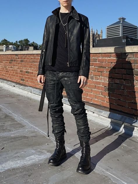 Casual Punk Outfits, Punk Outfits Men, Alternative Fashion Men, Goth Male, Grunge Outfits Men, Punk Fashion Diy, Casual Punk, Punk Rock Outfits, Goth Guys