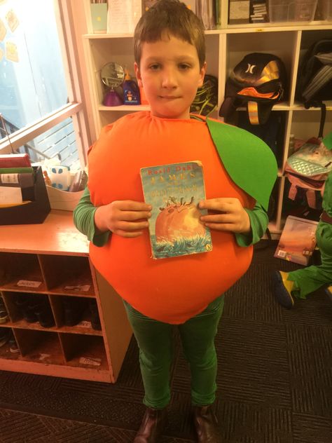 James and the giant peach book week costume James And The Giant Peach Costume, Roald Dahl Costumes, James And The Giant Peach, Peach Costume, World Book Day Costumes, Book Day Costumes, The Giant Peach, Book Week Costume, Halloween Time