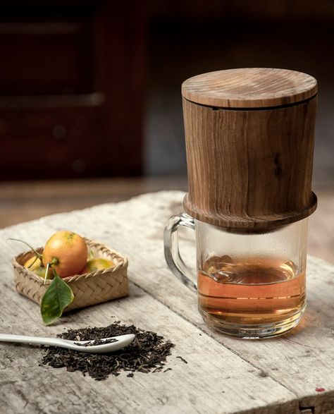 A tea brewer from the mountains Tea Brewer, Types Of Tea, Yanko Design, Brewing Tea, Cup Of Tea, Tea Leaves, Drinking Tea, Tea Cups, Tea