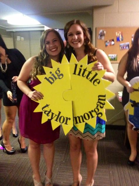 27 Super Cute Big Little Reveal Ideas - College Savvy Big Sister Little Sister Reveal Ideas, Big Little Puzzle Pieces Reveal, Sister Reveal Ideas, Big Little Reveal Ideas, Rat Crafts, Big Little Reveal Themes, Big Sister Reveal, Sorority Big Little Reveal, Workout Barbie