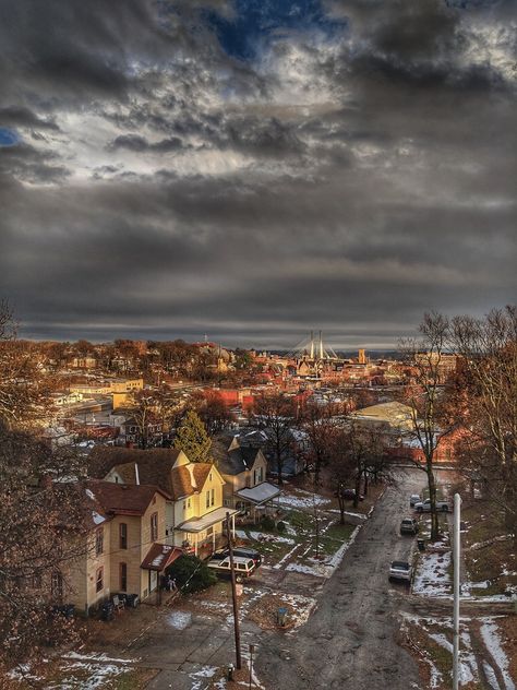 Burlington Iowa, My Kind Of Town, Memory Lane, Iowa, United States Of America, Paris Skyline, United States, The Unit