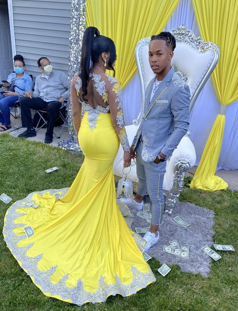 Grey And Yellow Prom Couple, Yellow Prom Outfits For Couples, Yellow Prom Ideas, Silver And Yellow Prom Dress, Yellow Prom Suit, Yellow Prom Dress Couple, Grey Suit Prom, Prom Outfits For Couples, Cute Yellow Dresses