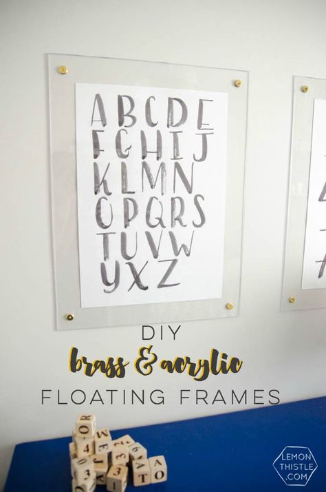 DIY brass and acrylic floating frames- for a fraction of the cost! So modern, I love it! Frames Diy, Diy Crafts Ideas, Floating Acrylic Frame, Floating Picture Frames, Acrylic Picture Frames, Lab Design, Floating Frames, Acrylic Photo Frames, Modern Crafts