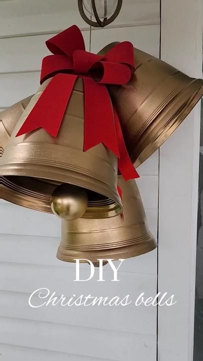 How To Decorate Bells For Christmas, Diy Christmas Garden Decorations, How To Make Christmas Bells Out Of Flower Pots, Giant Bells Christmas, Outdoor Bell Ideas, Diy Giant Lawn Christmas Ornaments, Diy Bell Christmas Decorations, Bell Decor Christmas, Outside Ornaments Diy