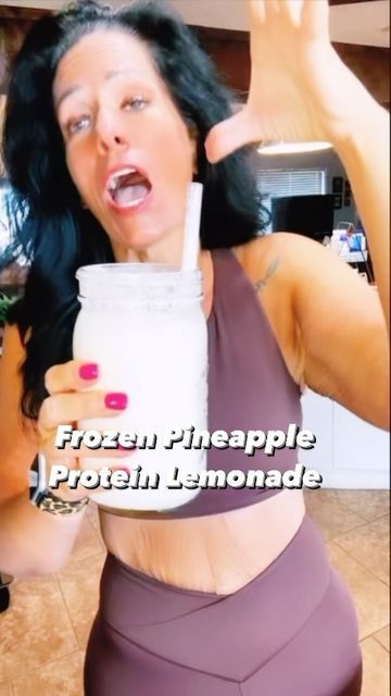 Tonya🖤 on Instagram: "I’ll be drinking this EVERY DAY!🔥FROZEN PROTEIN PINEAPPLE LEMONADE? 10/10 #drinks #recipes #healthyrecipes #protein #highprotein #proteinshake #delicious #yummy #weightlossjourney #weightloss #weightlosstransformation #weightlosstips #breakfast #snack #morningroutine #fit #health #fitness #fitnessjourney #fitnessmotivation #gastricsleeve #bariatricsurgery #vsg #wls #frozenlemonade #chickfiladupe #pineapple #drink #goals #motivation" Frozen Protein Lemonade, Pineapple Protein Shake, Protein Lemonade, Protein Shake Add Ins, Protein Water Recipes, Bariatric Protein Shake Recipes, Frozen Protein Shake, Premier Protein Smoothie Recipes, Premier Protein Recipes