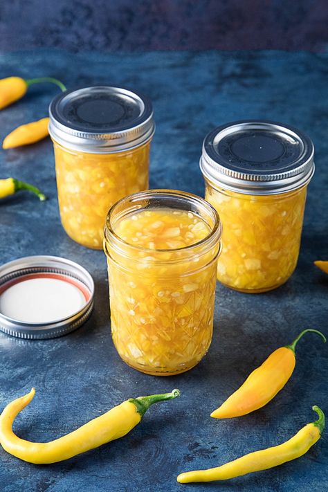 Pineapple-Mango-Hot Pepper Jam – Recipe Mango Habanero Jam, Habanero Jam, Pepper Jam, Pepper Jelly Recipes, Chili Pepper Recipes, Jam Packaging, Habanero Pepper, Pepper Relish, Hot Pepper Jelly