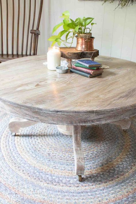 Repurpose an old oak table with this step-by-step guide showing how to upcycle a dining room table into a coffee table. Coffee Table Flip, Wood Coffee Table Makeover, Bleach Furniture, Round Coffee Table Diy, Table Refinishing, Refurbish Ideas, Wax Furniture, Coffee Table Refinish, Coffee Table Redo