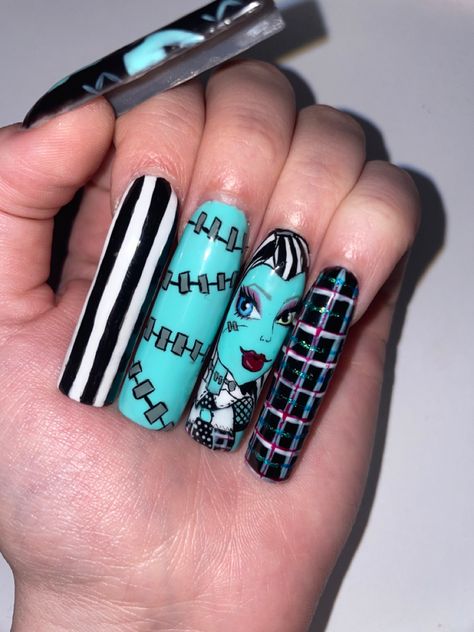 Frankie Stein Nails, Batman Tattoo Sleeve, High Nails, Monster High Nails, Cartoon Nails, Nail Appointment, Batman Tattoo, Frankie Stein, Winter Nails Acrylic