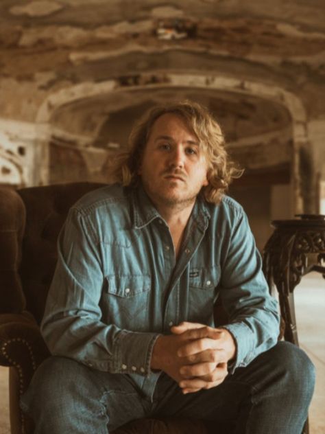 Roots-Americana singer-songwriter William Clark Green makes a couple of appearances in the Upper East Side of Texas in April during his “Baker Hotel” tour. Read more about this rising talent in County Line Magazine. Red Dirt Country, Hotel Tour, William Clark, The Upper East Side, Alt Rock, Upper East Side, East Side, Singer Songwriter, Country Music