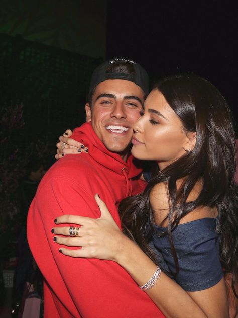 Madison Beer and Jack Gilinsky look so perfect together Jack And Madison, Trylogia Hell, Estilo Madison Beer, Madison Beer Style, Jack G, Jack Gilinsky, Perfect Together, Boyfriend Goals, Photo Couple