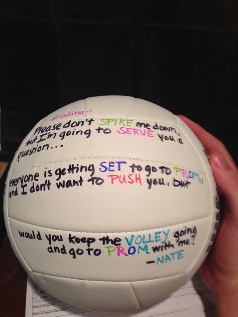 Creative Prom Proposal Ideas, Volleyball Quotes Funny, Cute Hoco Proposals, Volleyball Jokes, Cute Promposals, Volleyball Motivation, Cute Homecoming Proposals, Cute Prom Proposals, Asking To Prom