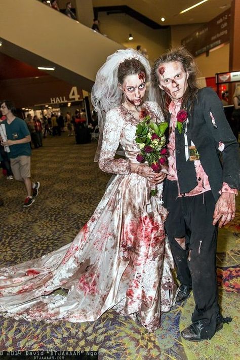 Bride Groom Costume, Zombie Bride Makeup, Costume Halloween Diy, Groom Costume, Zombie Bride Costume, Halloween Bride Costumes, Zombie Wedding, Zombie Clothes, Zombie Halloween Costumes