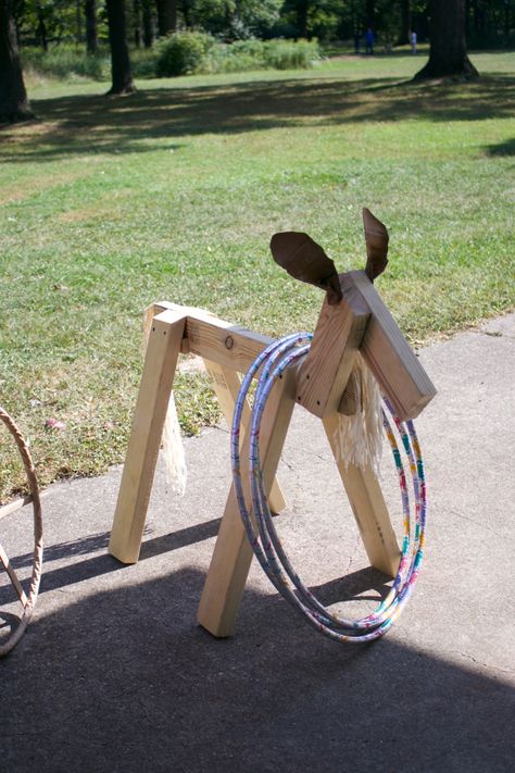 Diy Western Party Decor, Backyard Rodeo Party, Western Party Ideas Cowboy Theme, Diy My First Rodeo, Stage Coach Aesthetic, Rodeo Trunk Or Treat Ideas, Rodeo Party Activities, Western Party Activities, Western Day Activities