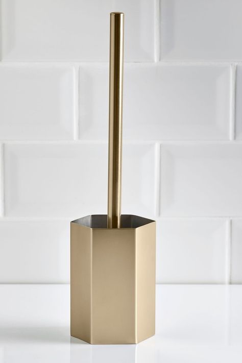 Toilet Brush Holder Ideas, Brush Holder Ideas, Bathroom Accessories Decor, Gold Toilet, Glass Bathroom Shelves, Practical Bathroom, Toilet Brush Holder, Gold Effect, Decor Essentials