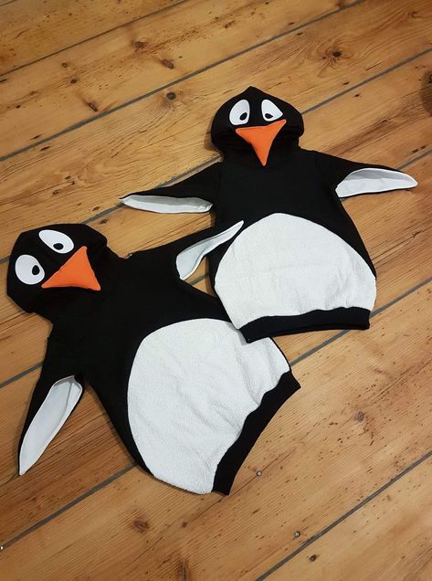 Diy Penguin Costume Kids, Pinguin Costume, Diy Penguin Costume, Penguin Halloween Costume, Penguin Costume, Cape Costume, Bird Costume, Penguin Pattern, Diy Costumes Kids