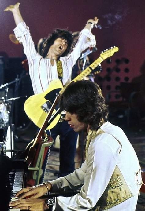 keith and mick Glimmer Twins, Rolling Stones Keith Richards, Mick Jagger Rolling Stones, Rolling Stones Band, Rollin Stones, Ron Woods, Like A Rolling Stone, Ronnie Wood, Charlie Watts