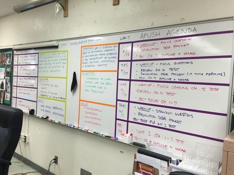 High school bulletin whiteboard standards agenda. Classroom Whiteboard Organization, Classroom Agenda, Whiteboard Organization, Classroom Whiteboard, Stars Classroom, Classroom Arrangement, Student Achievement, Social Studies Classroom, Middle School Classroom