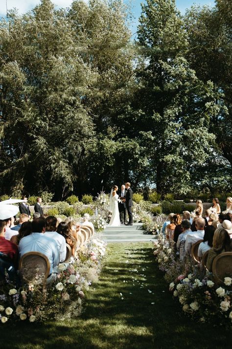 Brynn + Isaac — Two Hands Floral | Sun Valley Ketchum Wedding and Event Florist Sun Valley Wedding, Sun Wedding, West Wedding, Sun Valley, Valley Wedding, Estate Wedding, Club Wedding, Two Hands, Florist