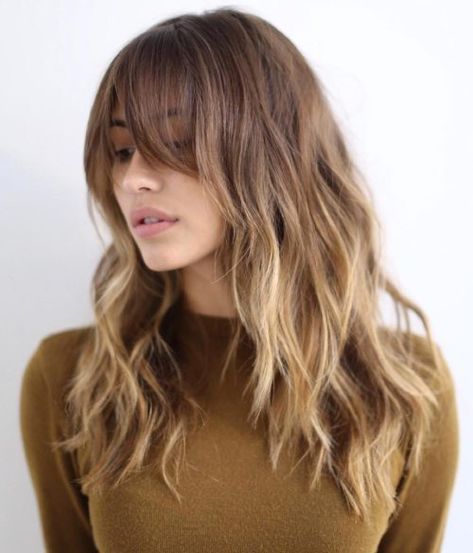 20 Medium Hairstyles With Bangs: Our Latest Faves! Ricky Gervais, Long Layered Haircuts, Short Hairstyle, Haircuts For Long Hair, Fall Hair Color, Hair Color Trends, Ombre Hair, Hair Day, Hairstyles With Bangs