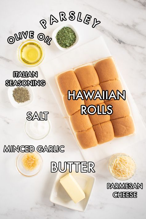 Hawaiian Roll Parmesan Garlic Bread - Make the Best of Everything Garlic Bread With Hawaiian Rolls, Kings Hawaiian Garlic Bread, Garlic Hawaiian Rolls, Hawaiian Roll Garlic Cheese Bread, Hawaiian Roll Garlic Bread, Baked Garlic Bread, Apartment Recipes, Hawaiian Sweet Breads, Hawaiian Bread