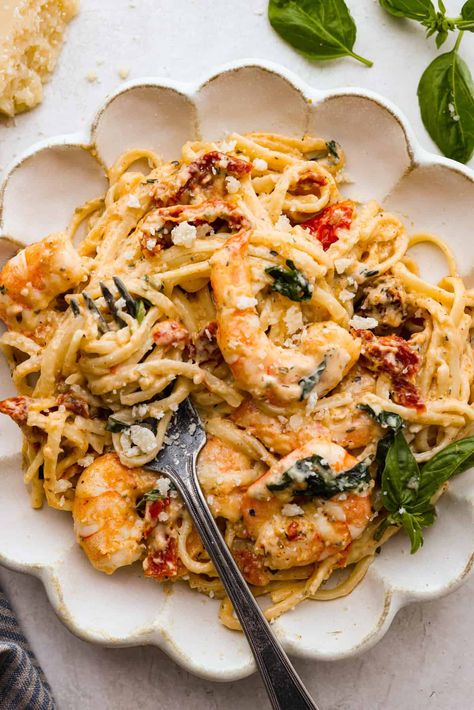 Marry Me Shrimp Pasta - The Recipe Critic Marry Me Chicken And Shrimp Pasta, Chicken And Pierogies Recipes, Marry Me Shrimp Pasta Recipe, Marry Me Shrimp Pasta, Pasta With Shrimp Recipes, Marry Me Shrimp, Shrimp With Pasta, Best Lobster Tail Recipe, Easy Bruschetta Recipe