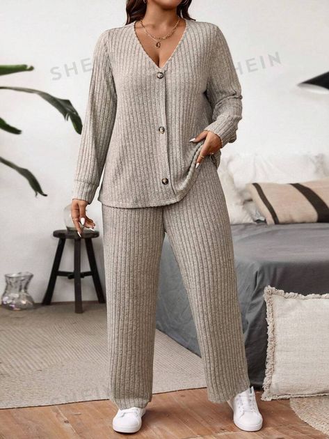 SHEIN Essnce Plus Size Women Solid Color Single-Breasted V-Neck Long Sleeve Jacket And Pants Casual Knit Rib Suit, Autumn/Winter | SHEIN EUQS Long Sleeve Denim Jacket, Traje Casual, Backless Top, Long Sleeve Striped Top, Top And Pants Set, Fashion 2024, Co Ords, Clothes Horse, Long Sleeves Jacket