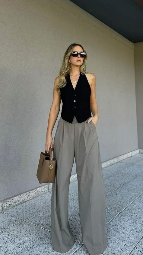 Grey Gilet Outfit, Halara Pants Outfit, Outfit With Grey Pants, Dark Wide Leg Jeans, Taupe Trousers, Grey Linen Pants, Wide Leg Outfits, Bored Drawing, Wide Leg Jeans Outfits