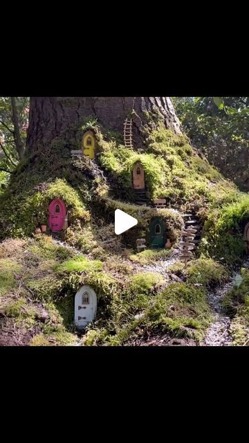 Diy Fairy Door, Fairy Tree Houses, Fairy Village, Fairy House Diy, Fairy Garden Crafts, Fairy Charms, Fairy Tree, Fairy Garden Houses, Gnome House