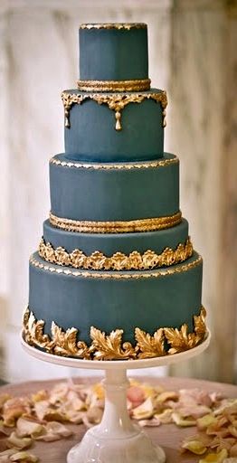 Blue And Gold Wedding, Kue Macaroon, Indian Wedding Inspiration, Wedding Cakes Blue, Gold Cake, Gold Wedding Cake, Wedding Cake Inspiration, Gorgeous Cakes, Love Cake