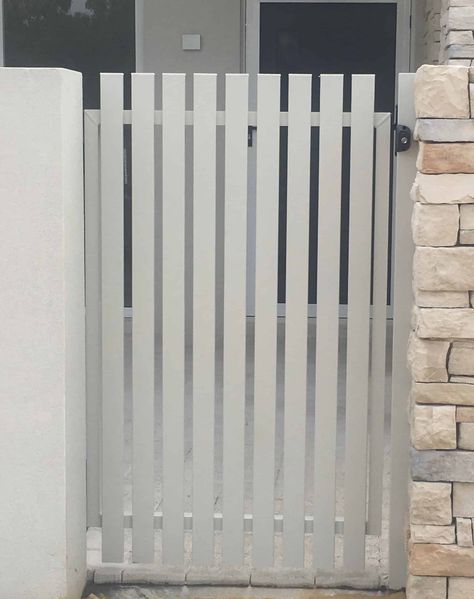 Backyard Gate, Aluminum Pool Fence, Front Building Design, Backyard Gates, Pedestrian Gate, Road Trip Playlist, Side Gate, Fence Gate Design, Side Gates