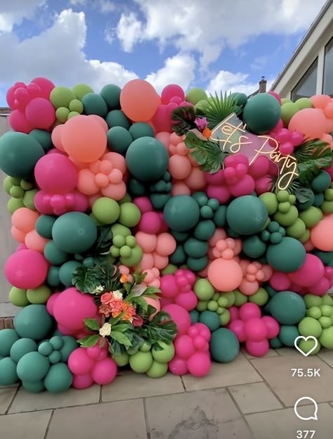 Tropical Paradise Party, Balloons Galore, Disco Party Decorations, Bridal Shower Balloons, Simple Birthday Decorations, Cactus Party, Fiesta Tropical, Diy Balloon Decorations, Dino Birthday