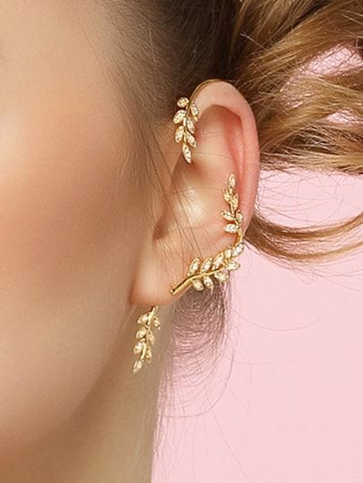 Gold ear cuff