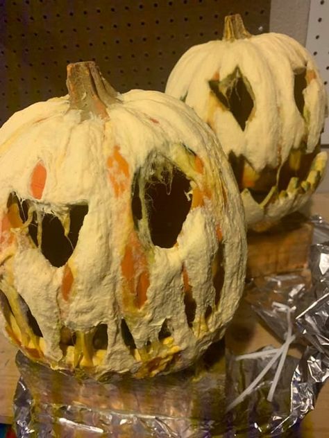 How To Make A Plastic Pumpkin Scary, Carvable Foam Pumpkins Ideas, Paper Mache Pumpkin Head, Diy Zombie Decorations, Pumpkin Toilet Paper, Inside Of A Pumpkin, Zombie Decorations, Creepy Crafts, Paper Mache Paste